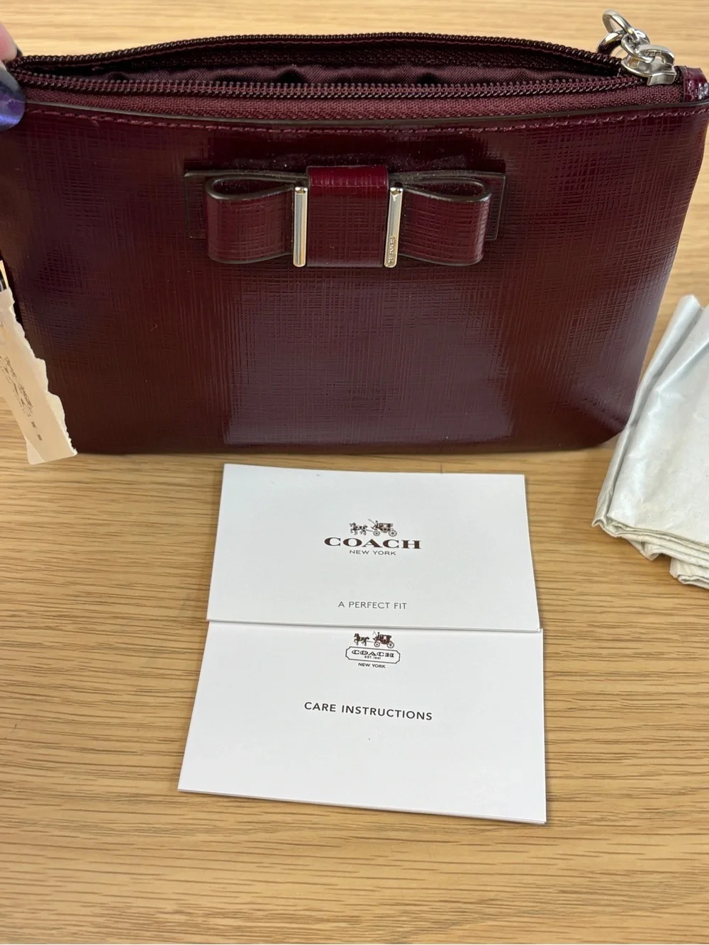 Coach Darcy Patent Leather Bow Small Wristlet in “Sherry” Wine Color NWT‎